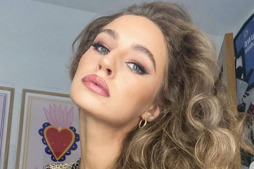 “They Told Me I Was Too Fat” – Thalia Heffernan’s Harsh Body Shaming at 14