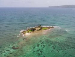 Experts Warn: Island Chain Faces Imminent Disappearance