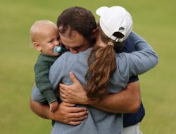 Scottie Scheffler’s Family Shines in Heartwarming Open Photos