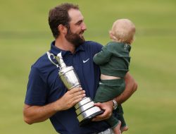 Scottie Scheffler clinches fourth major with commanding four-shot win Scottie Scheffler clinches fourth major with commanding four-shot win
