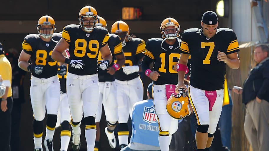 Steelers’ New Uniforms Draw Fan Disapproval