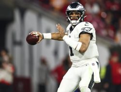 The Evolution of Jalen Hurts: Part 4 – The Out Route’s Rise to His Signature Throw The Evolution of Jalen Hurts: Part 4 – The Out Route’s Rise to His Signature Throw
