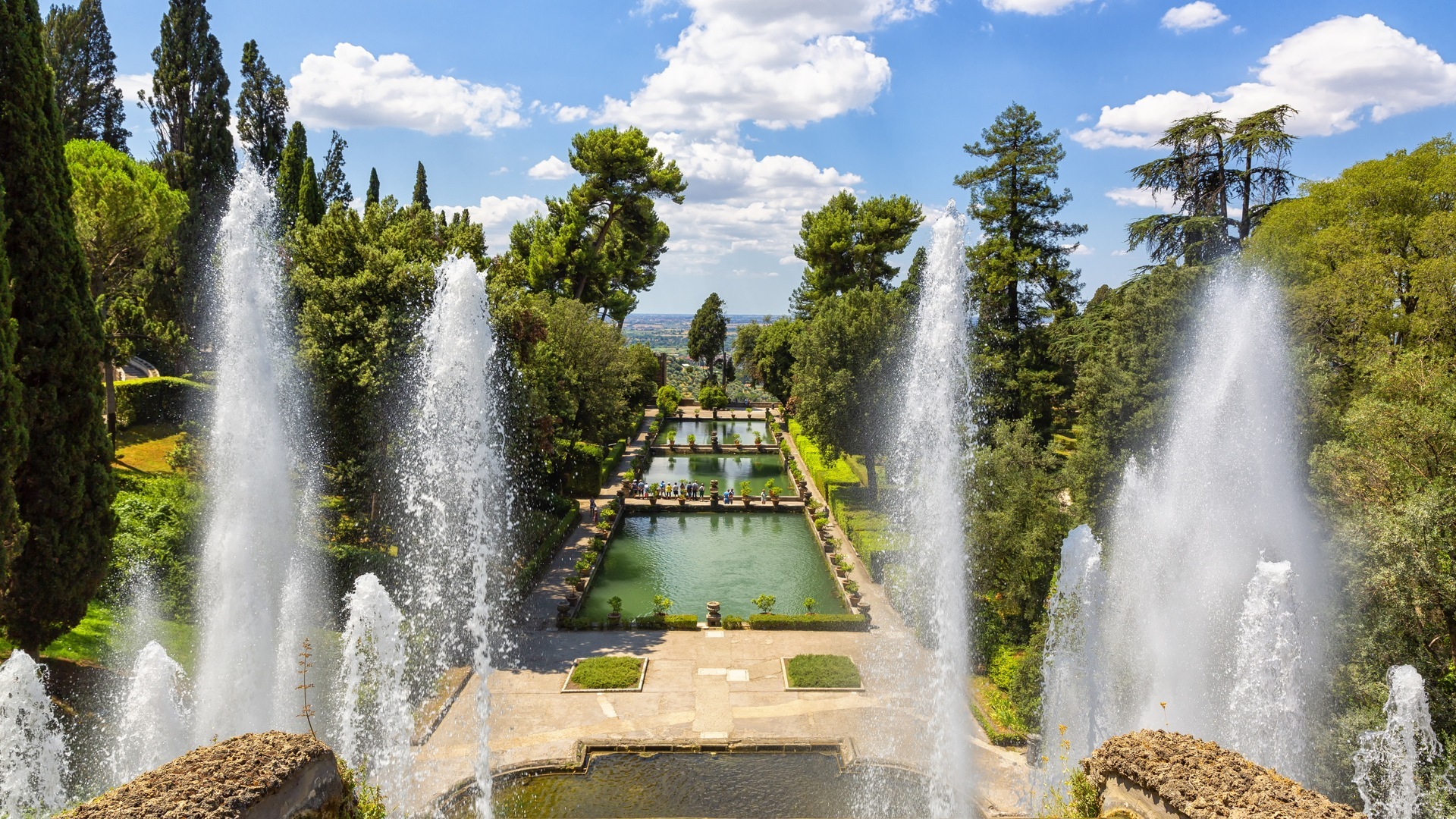 Europe’s Top Gardens and Parks to Beat the Summer Heat