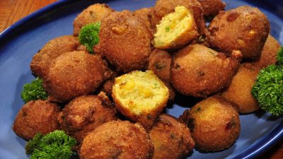 Can Dogs Eat Hush Puppies? The Vet’s Answer