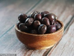 Fake olives in your kitchen: Expert exposes the shocking truth