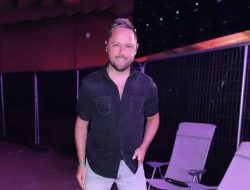 Derek Ryan’s Exciting Journey to Marriage with Stephanie