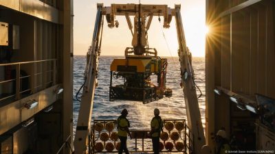 Deep-Sea Mining: The Hunt for the Uncharted