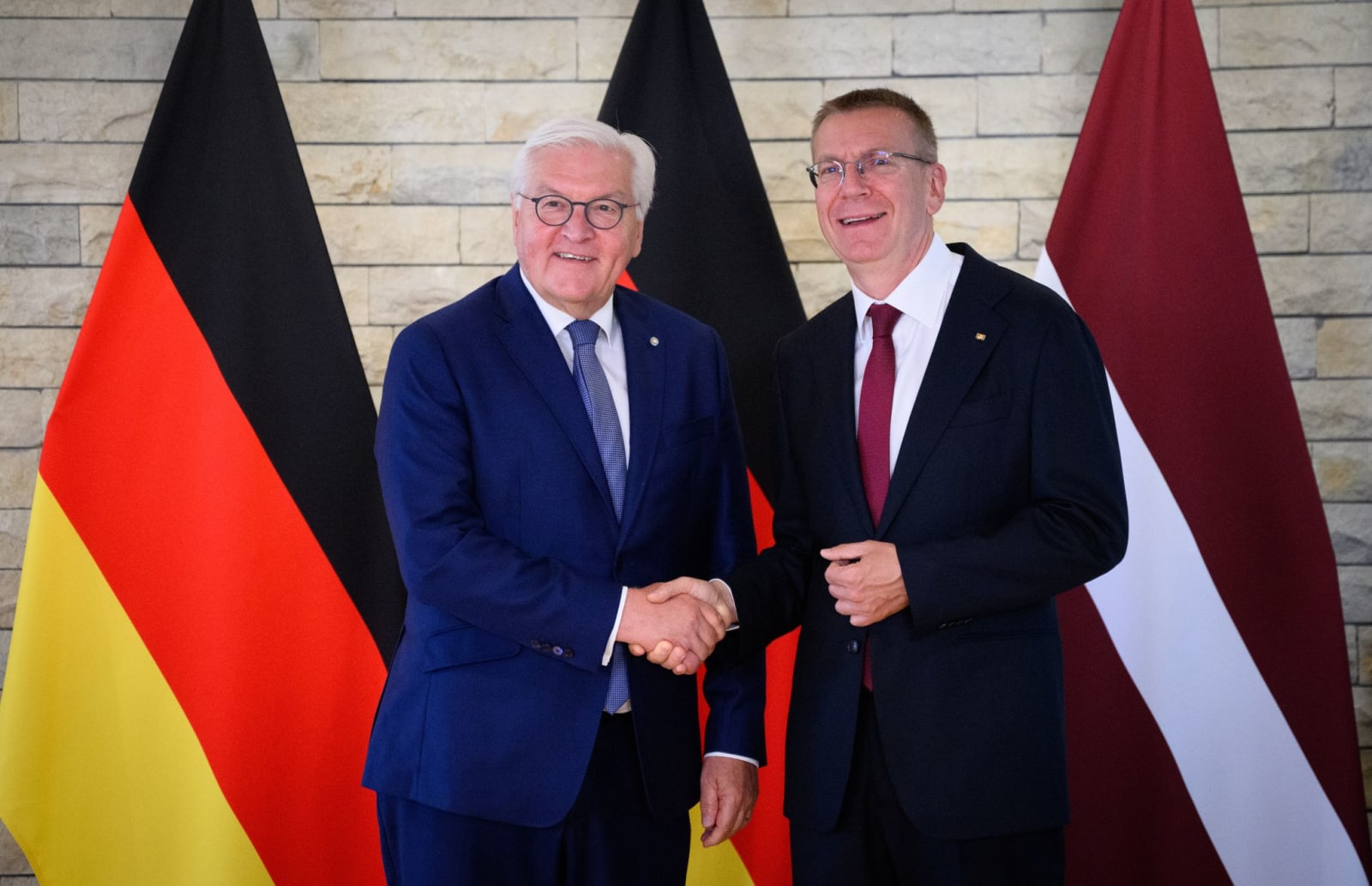 Latvian Leader Commends Germany’s Enhanced Defence Role