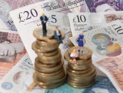 Labour eyes Robin Hood taxes as minister hints at autumn reforms