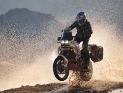 Klim’s Rally Suit Returns for Your Toughest Journeys Klim’s Rally Suit Returns for Your Toughest Journeys