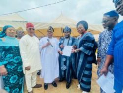 Abiodun Honors Ogun Monarch with Office Staff Presentation