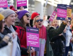 Nurses, Teachers, and Doctors Trade Big Pensions for Higher Pay