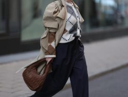 Gaya OOTD dengan Cardigan, Nyaman Saat Hujan Gaya OOTD dengan Cardigan, Nyaman Saat Hujan