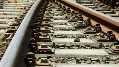 Thar Rail Project to Fuel Pakistan with Affordable Energy, Says Minister