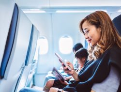 Pilot Reveals Why Flip-Flops Are a No-No on Flights Pilot Reveals Why Flip-Flops Are a No-No on Flights