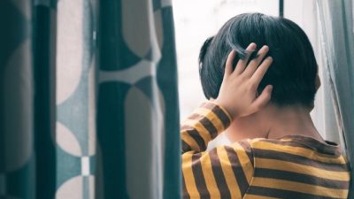 Ini yang Terjadi pada Otak Anak Saat Trauma dan Stres