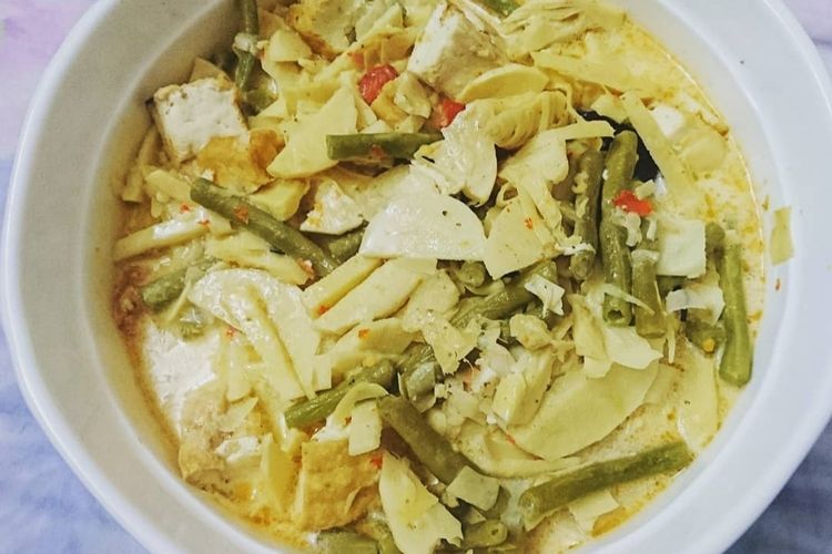Rebung Santan: Resep Tradisional yang Menggugah Kenangan Masakan Ibu