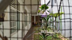 Polisi Buka Isi Tas Diplomat Arya di Rooftop Kemenlu