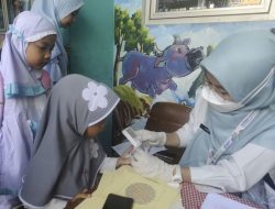 Pemeriksaan Kesehatan Anak Sekolah Gratis Segera Dimulai, Ahli: Deteksi Dini untuk Generasi Sehat Pemeriksaan Kesehatan Anak Sekolah Gratis Segera Dimulai, Ahli: Deteksi Dini untuk Generasi Sehat
