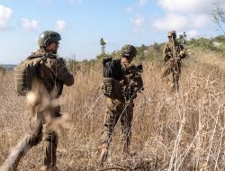 Israel Army Launches Precision Strikes in Southern Lebanon Israel Army Launches Precision Strikes in Southern Lebanon