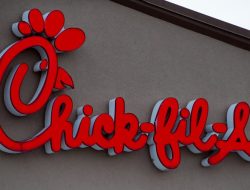 Local Fast Food Chain Makes a Comeback
