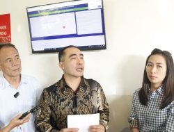Benny Wullur Mengungkap Pelaku Penipuan Kent Lisandi Lebih dari Dua Orang Benny Wullur Mengungkap Pelaku Penipuan Kent Lisandi Lebih dari Dua Orang