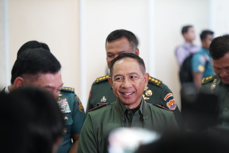 Jenderal Aktif Kembali Pimpin Bulog, Panglima TNI: Pensiun Dini Segera Diproses