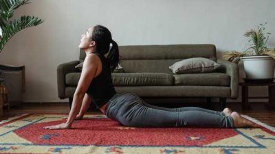 7 Cara Mengatasi Nyeri Perut Akibat Olahraga