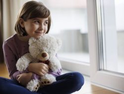 At what age can children be left home alone in the summer? At what age can children be left home alone in the summer?