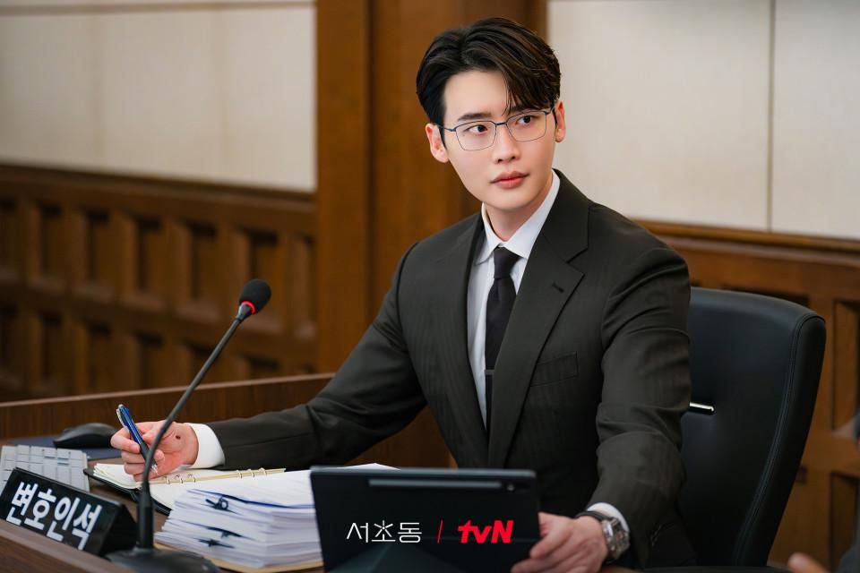 7 Alasan Ahn Ju Hyeong Tidak Membuka Kantor Hukum Law and The City