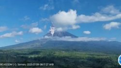 Gunung Semeru Waspada, Empat Kali Erupsi Capai 1 Kilometer