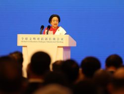 Megawati Sebut Pidato Bung Karno di PBB, Minta Perang Global Berhenti Megawati Sebut Pidato Bung Karno di PBB, Minta Perang Global Berhenti