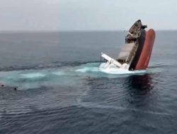 Video: Kapal Kargo Eternity Tenggelam di Laut Merah Akibat Serangan Houthi Video: Kapal Kargo Eternity Tenggelam di Laut Merah Akibat Serangan Houthi