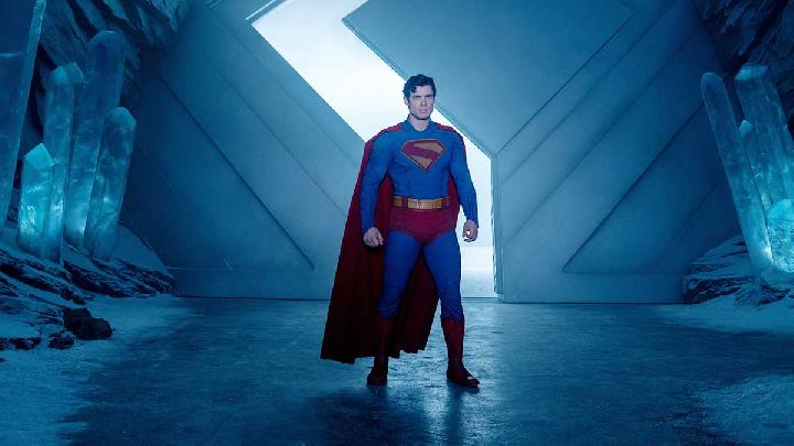 DC Studios Superman Berkolaborasi dengan Pizza Hut
