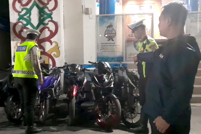 Patroli Tak Terbatas, Polisi Amankan 6 Motor Balap Liar dan Pengendaranya