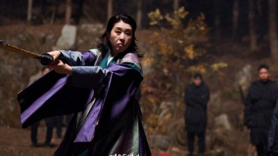 7 Alasan Bae Gyeon Woo Diserang Roh Bongsu di Head Over Heels
