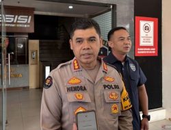 Lisa Mariana Tak Hadir dalam Pemeriksaan Polda Jabar Terkait Video Asusila Lisa Mariana Tak Hadir dalam Pemeriksaan Polda Jabar Terkait Video Asusila
