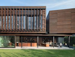 Inspirasi Rumah Kayu Modern dari 4 Arsitek