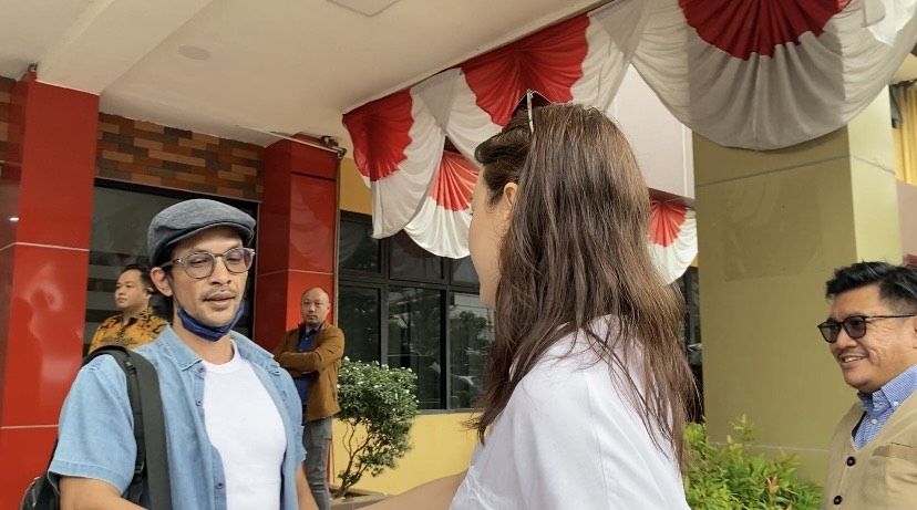 Perdana Bertemu Lagi, Edward Tanyakan Kabar Anak ke Kimberly