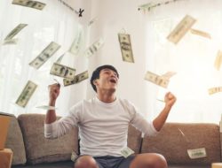 Lima Weton Ajaib yang Diatur Takdir Emas, Setiap Langkahnya Menuju Kekayaan Melimpah Lima Weton Ajaib yang Diatur Takdir Emas, Setiap Langkahnya Menuju Kekayaan Melimpah