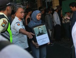 Fakta di Balik Lakban Kuning yang Mengakhiri Hidup Diplomat Kemlu Arya Daru Pangayunan Fakta di Balik Lakban Kuning yang Mengakhiri Hidup Diplomat Kemlu Arya Daru Pangayunan