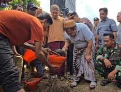 Haji Her Viral! Bangun 1.000 Rumah Gratis Tanpa Syarat di Madura Haji Her Viral! Bangun 1.000 Rumah Gratis Tanpa Syarat di Madura