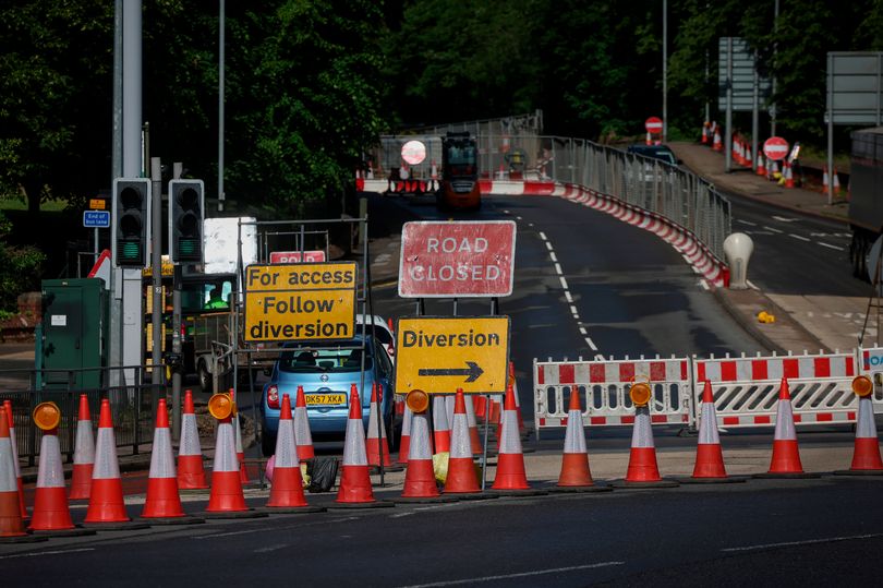 Summer Chaos on Nottinghamshire Roads: A52, A610, and A60 Lane Closures