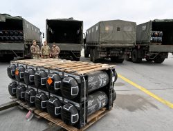 U.S. and NATO Officials Explore Arms Sales to Support Ukraine U.S. and NATO Officials Explore Arms Sales to Support Ukraine