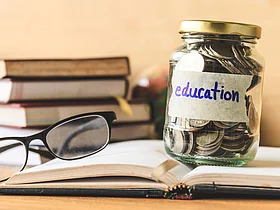 UAE Requires Expatriate Students to Pay School Fees in Public Institutions