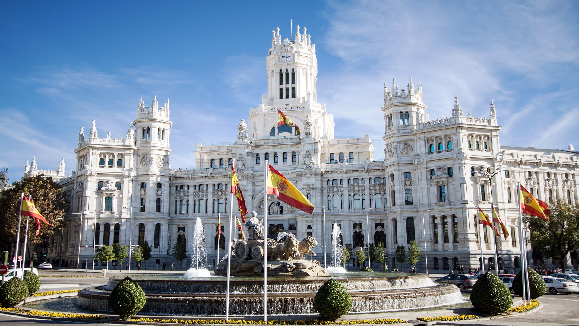 Essential Spanish Crime Reads for a Thrilling Summer