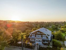 Stanford Physicist’s Bay Area Home Listed After 70 Years