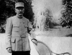 Macron Honors Dreyfus with July 12 Commemoration Day