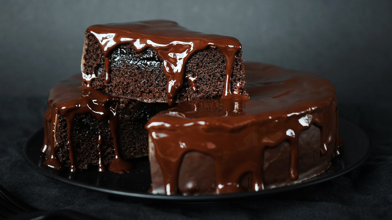The Secret Spices That Elevate Your Chocolate Cake