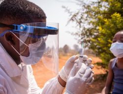 Vaccination Campaigns Cut Outbreak Deaths by 60% – Study Reveals